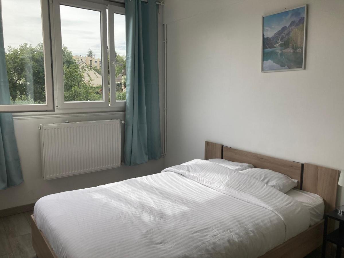 Appartement Ensoleille Palaiseau Eksteriør billede